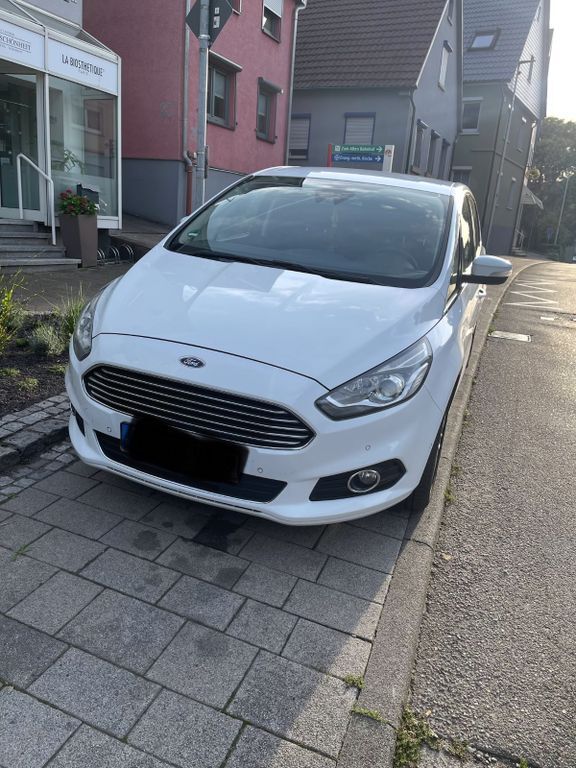 S-Max