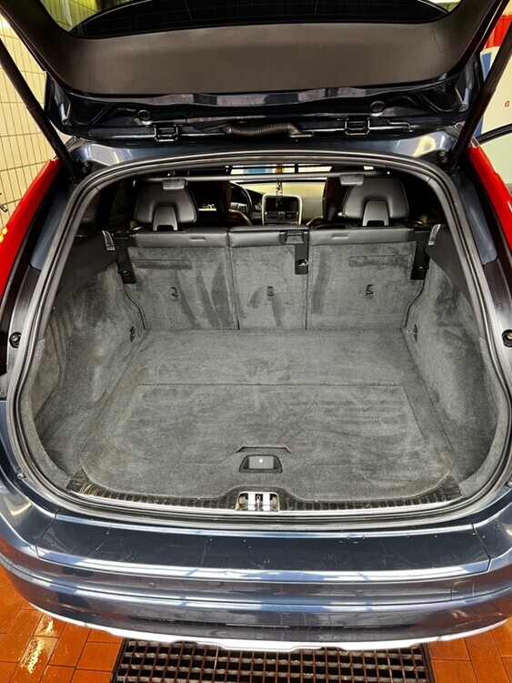 XC60