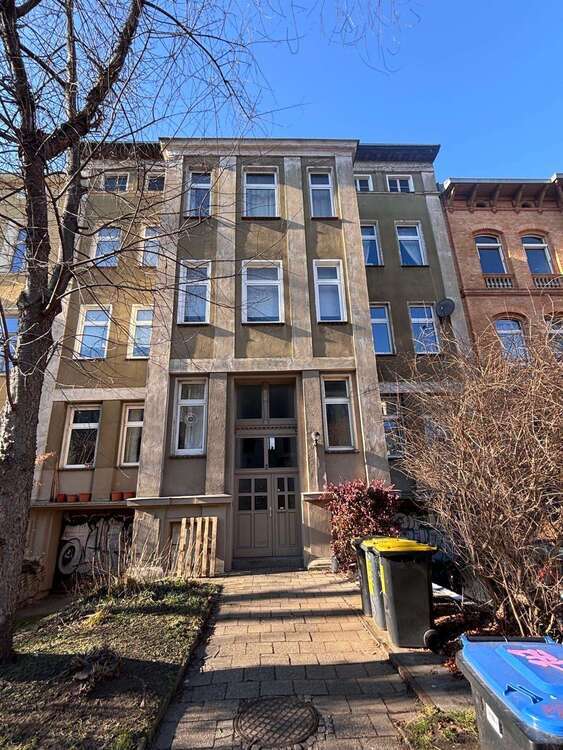 Wohnung zum Mieten in Halle (Saale) 1.100 € 104.7 m²