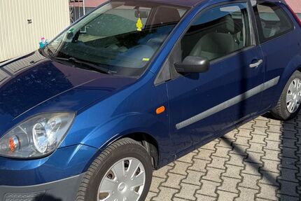 Ford Fiesta 126.000 km 2.300 &euro; Hamm 59071