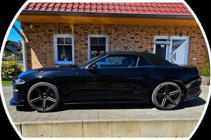 Ford Mustang 49.585 km 24.100 &euro; Enger 32130