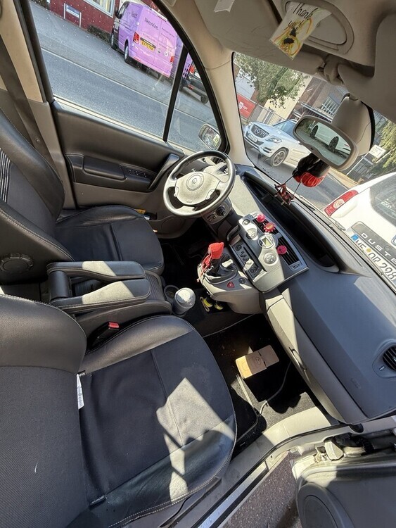 Renault Scenic 115.000 km 3.999 € Heiligenhaus 42579