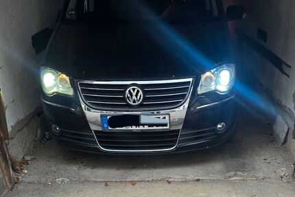 VW Touran 330.000 km 1.199 &euro; Kempten 87437