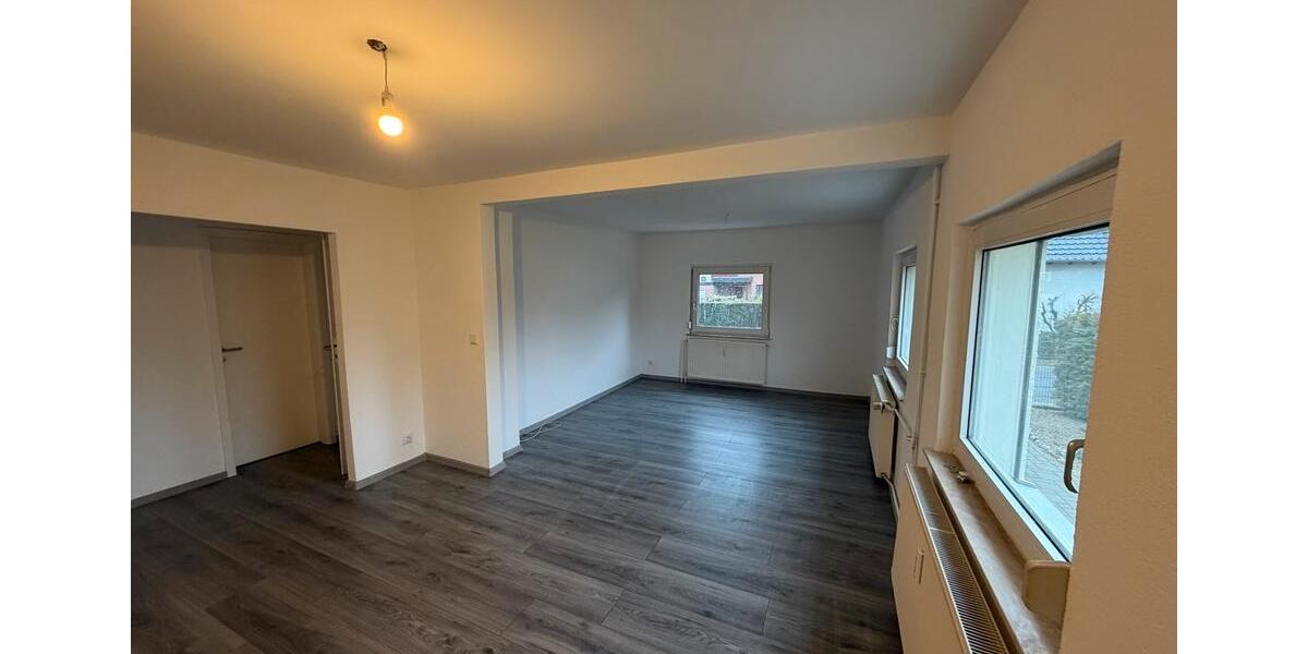 Doppelhaushälfte Braunschweig Wabe-Schunter-Beberbach - 3 Zimmer, 90 m&sup2;, 1.500&euro; | Angebot:25379049