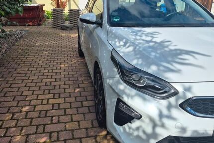 Kia ceed / Ceed 29.900 km 16.490 &euro; Berlin 13159