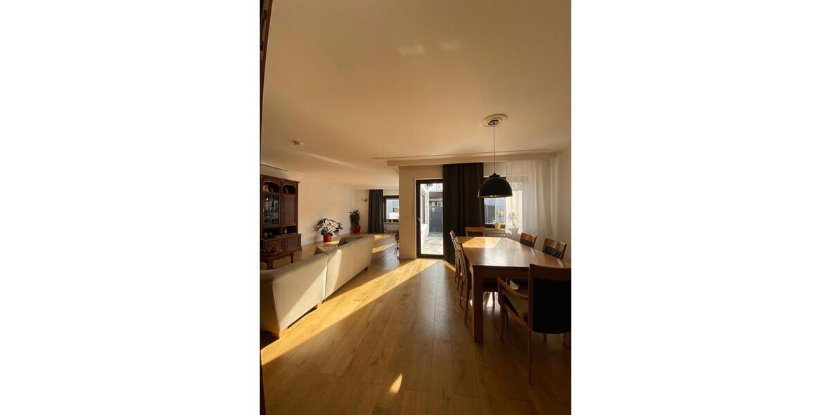 Bungalow Bayreuth Meyernberg - 4 Zimmer, 163 m&sup2;, 609.000&euro; | Angebot:26865635