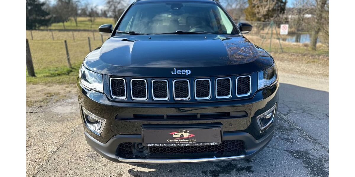 Jeep Compass 83.000 km 17.999 &euro; Reutlingen 72770