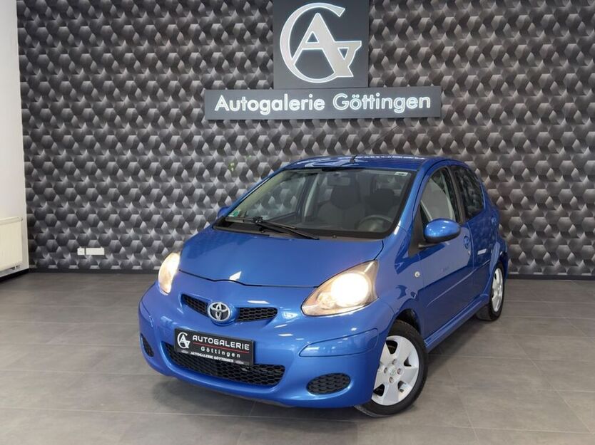 Aygo (X)