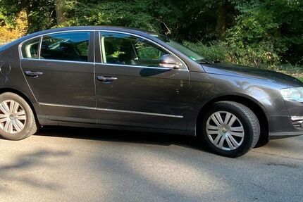 VW Passat 190.000 km 4.999 € Paderborn 33104