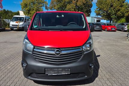 Opel Vivaro 138.393 km 9.750 &euro; Neutraubling 93073