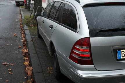 Mercedes 220