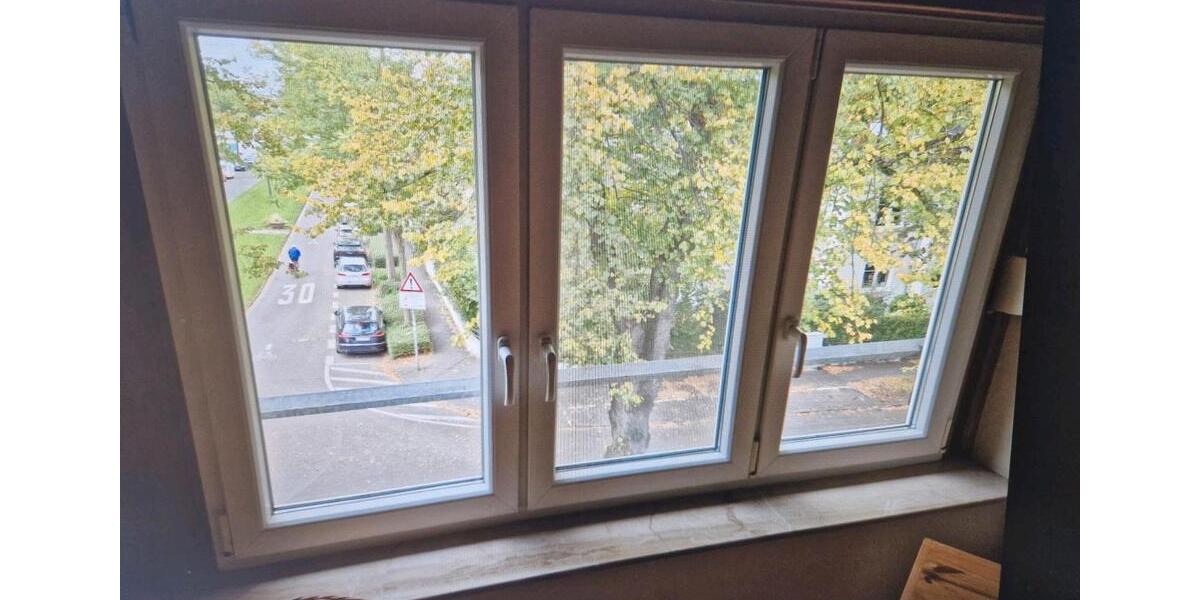 Dachgeschoßwohnung Bonn Bad Godesberg - 3 Zimmer, 63 m&sup2;, 830&euro; | Angebot:24851501