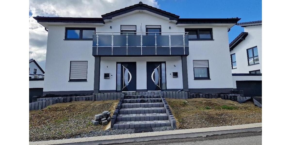 Doppelhaushälfte Nümbrecht - 4 Zimmer, 140 m&sup2;, 2.000&euro; | Angebot:26222623