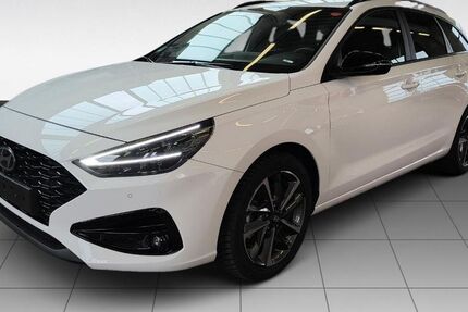 Hyundai i30 14.745 km 21.990 &euro; München 81677