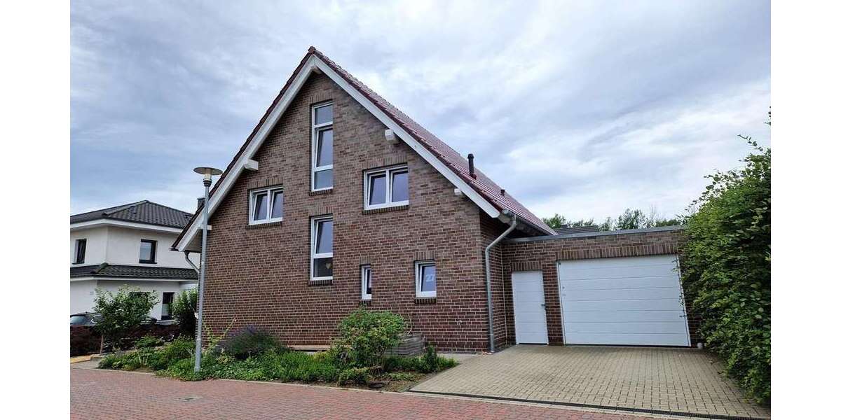 Haus zum Mieten in Lehre 1.850 € 165 m² 6 zimmer