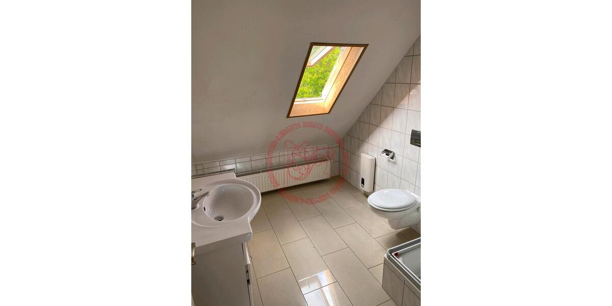 Dachgeschoßwohnung Perl - 3 Zimmer, 53 m&sup2;, 185.000&euro; | Angebot:26578876