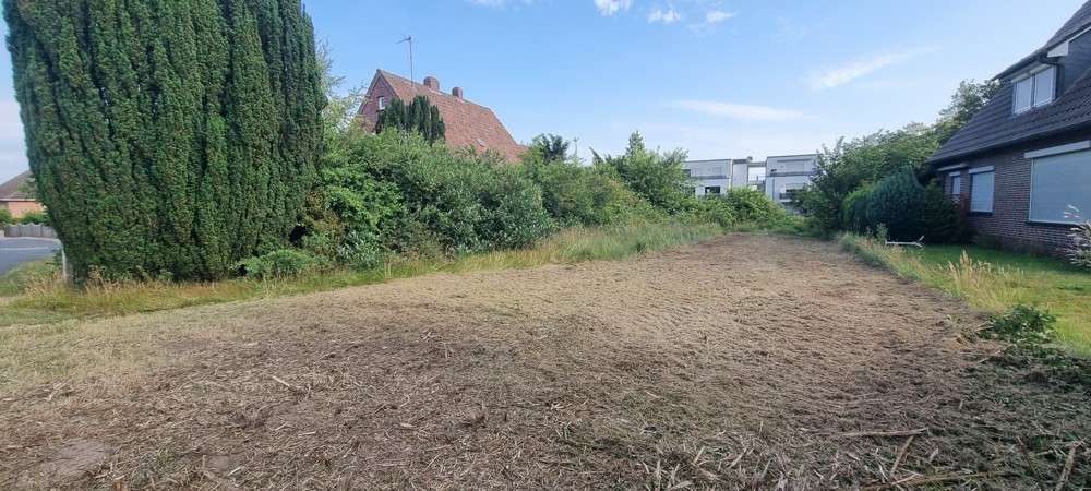 Grundstück zu verkaufen in Zetel 100.000 € 826 m²