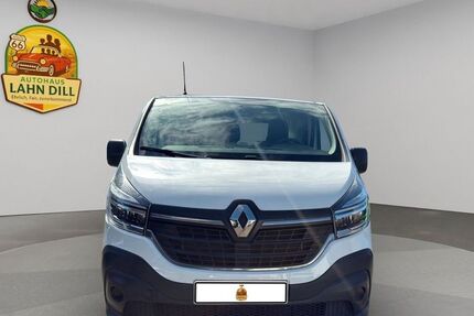 Renault Trafic 32.000 km 16.695 &euro; Eschenburg - Hirzenhain Bahnhof 35713