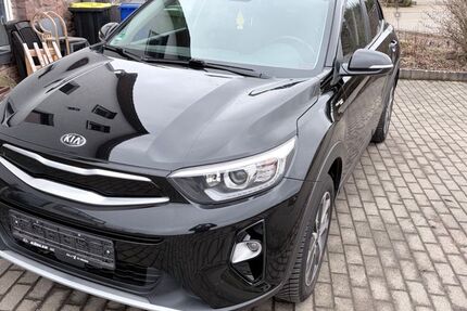 Kia Stonic 35.685 km 16.600 &euro; Burgwald- Ernsthausen 35099
