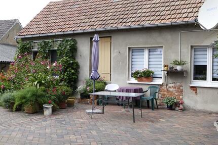 Bezahlbare 3-Zimmer Wohnung mit Gartennutzung