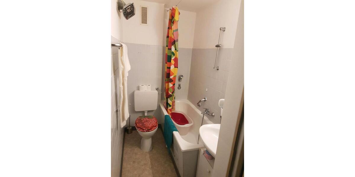 Etagenwohnung Ingolstadt Friedrichshofen-Hollerstauden - 1 Zimmer, 33 m&sup2;, 139.000&euro; | Angebot:26153380