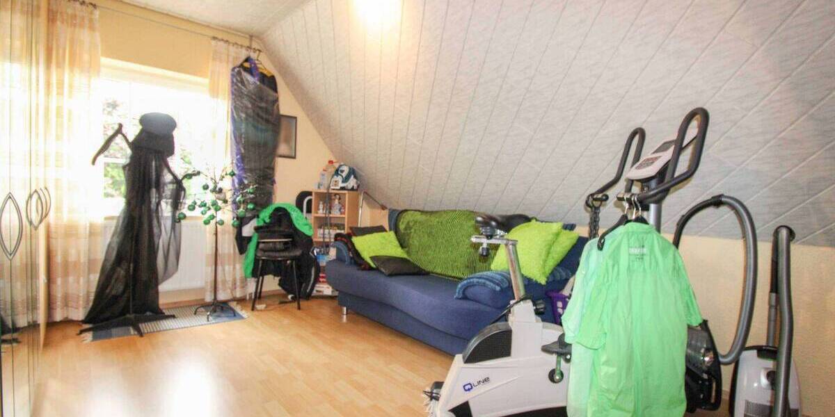 Einfamilienhaus Oldenburg Ofenerdiek - 4 Zimmer, 124 m&sup2;, 449.000&euro; | Angebot:26887107