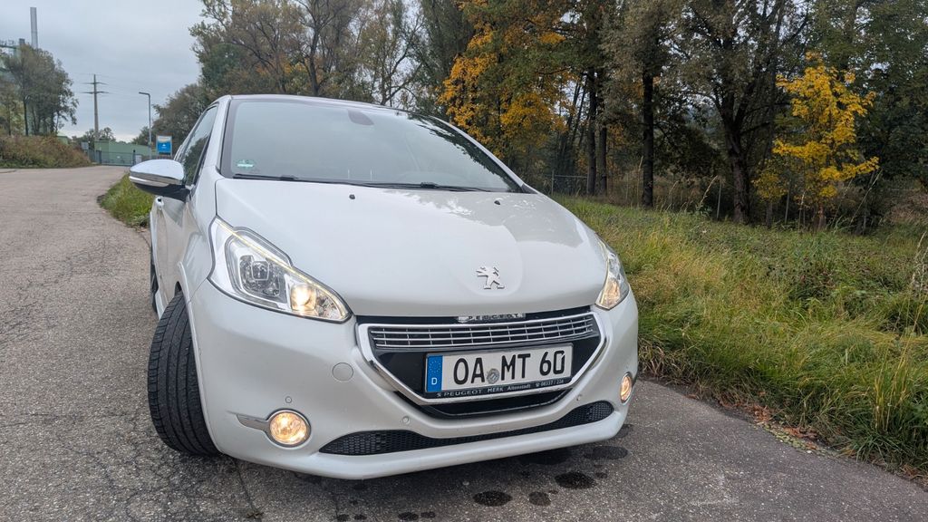 Peugeot 208 73.000 km 6.900 &euro; Rettenberg 87549