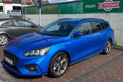 Ford Focus 85.000 km 13.000 &euro; Wiesbaden 65199