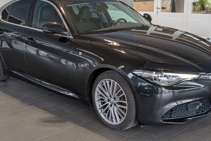 Alfa Romeo Giulia 158.550 km 18.950 &euro; Achim Bierden 28832