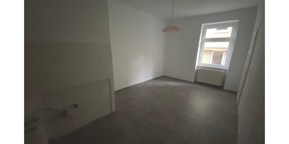 Etagenwohnung Weimar Westvorstadt - 2 Zimmer, 65 m&sup2;, 650&euro; | Angebot:25776376