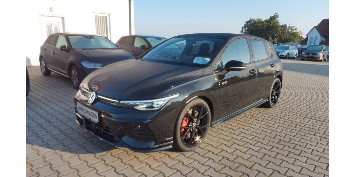 VW Golf 22.514 km 37.980 &euro; Ursensollen 92289