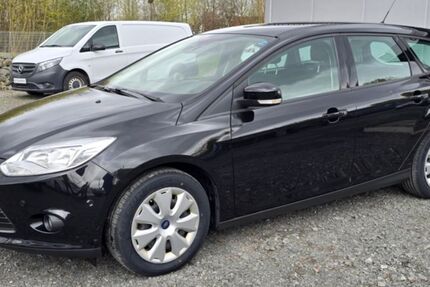 Ford Focus 113.127 km 5.990 &euro; Nordhausen 99734
