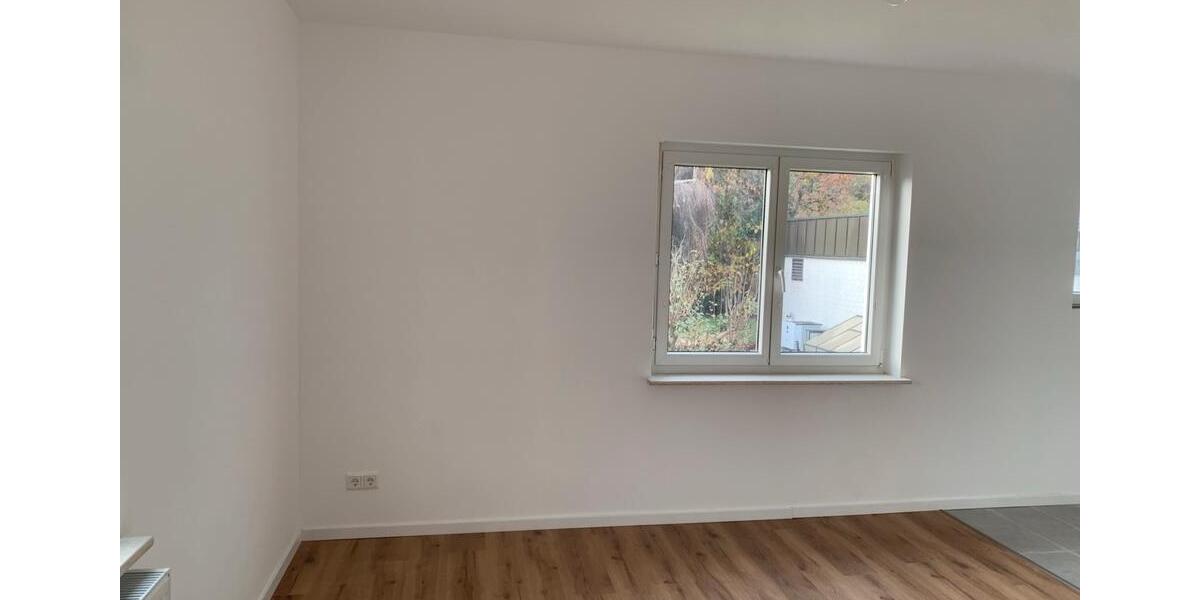 Etagenwohnung Sulzbach-Rosenberg Rosenberg - 4 Zimmer, 94 m&sup2;, 1.200&euro; | Angebot:26680224