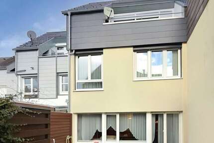 Haus Kirchzarten - 6 Zimmer, 135 m&sup2;, 685.000&euro; | Angebot:25562773