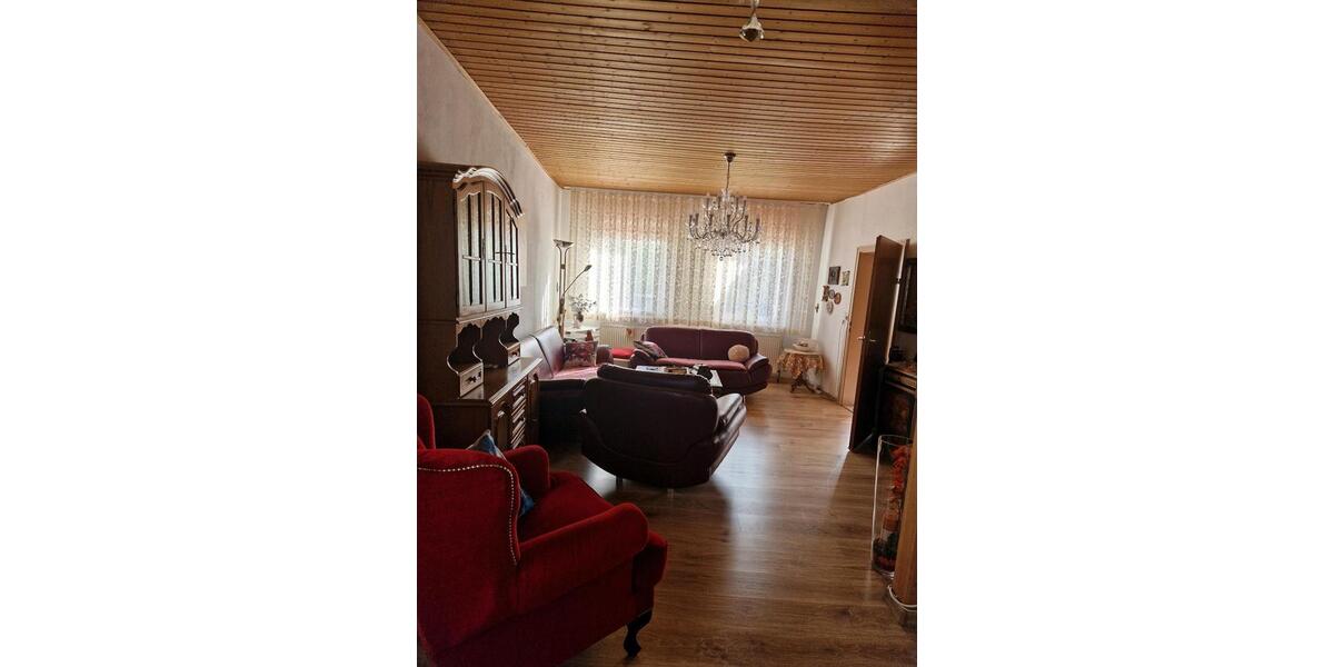 Einfamilienhaus Weißenburg in Bayern - 8 Zimmer, 160 m&sup2;, 399.000&euro; | Angebot:26283545