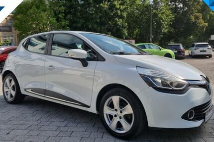 Renault Clio 112.048 km 7.888 &euro; Rottweil 78628