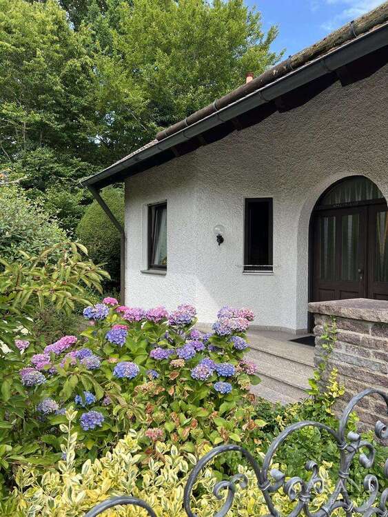 Haus zum Kaufen in Bamberg 1.145.850 € 300 m²