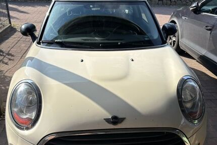 Mini Cooper D 144.899 km 8.000 &euro; Schenefeld 25560
