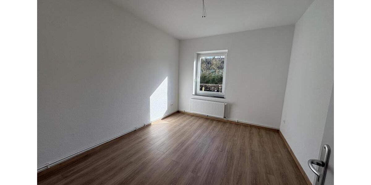 Erdgeschoßwohnung Wilhelmshaven Fedderwardergroden - 3 Zimmer, 59 m&sup2;, 409&euro; | Angebot:26003315