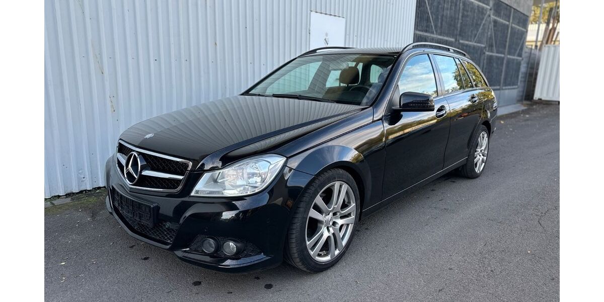 Mercedes-Benz C 200 199.998 km 6.400 &euro; Biebergemünd 63599