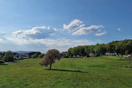 Provisionsfreies Baugrundstück in Ohorn – zwischen Natur & Lebensqualität zimmer