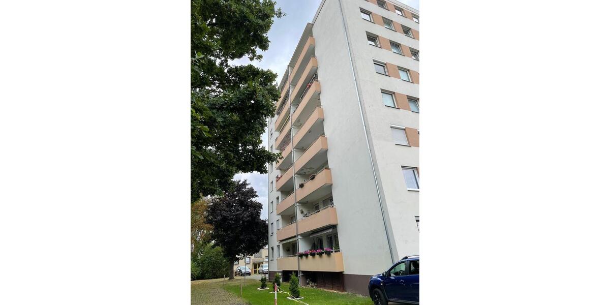 Helle 3-Zimmer Wohnung mit Balkon im 4. OG in Northeim 3 zimmer