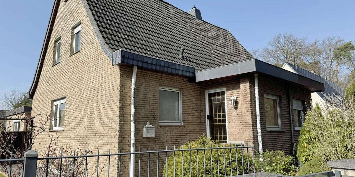 Einfamilienhaus Bielefeld Heepen - 5 Zimmer, 110 m&sup2;, 259.000&euro; | Angebot:25711297