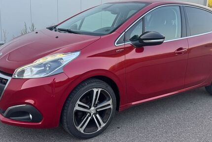 Peugeot 208 85.500 km 6.500 &euro; Ottersweier 77833