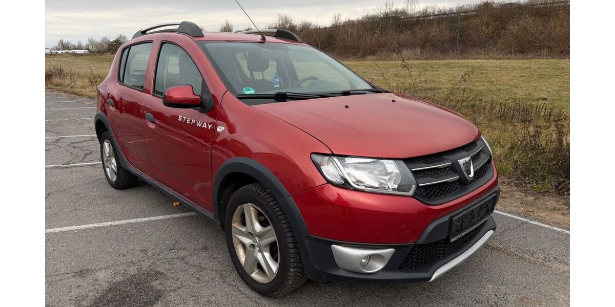 Dacia Sandero 153.000 km 4.250 &euro; Braunschweig 38112