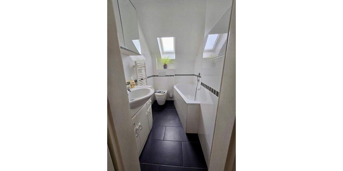 Einfamilienhaus Flörsheim Flörsheim - 4 Zimmer, 140 m&sup2;, 2.150&euro; | Angebot:25043298