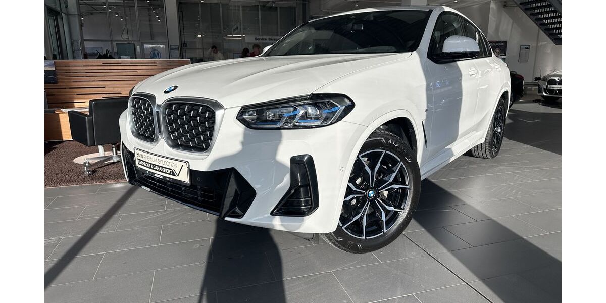 BMW X4 23.119 km 59.590 &euro; Tübingen 72072
