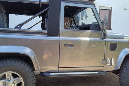 Land Rover Defender 159.000 km 35.100 &euro; Allersberg 90584