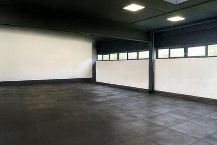 Gewerbehalle in Bremen - 289qm mit Büro und Sanitäranlagen zimmer