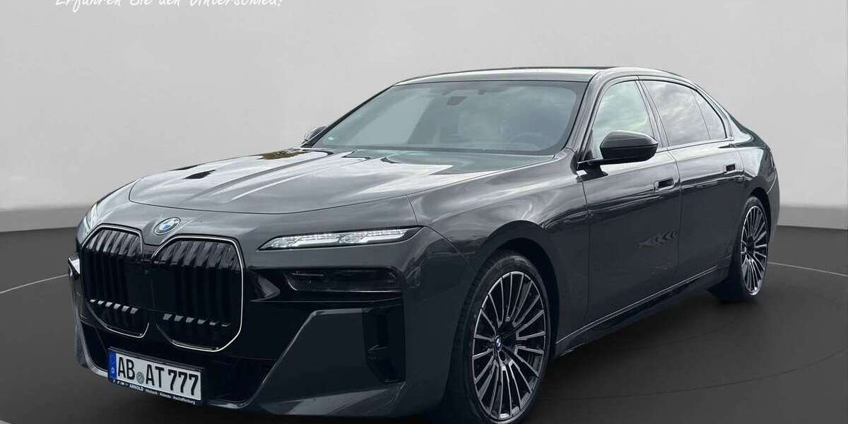 BMW 740 1.500 km 119.000 &euro; Hösbach 63768